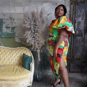 Christopher John Rogers sz 8 MIDI Floral Cocktail Dress Bright Summer Party